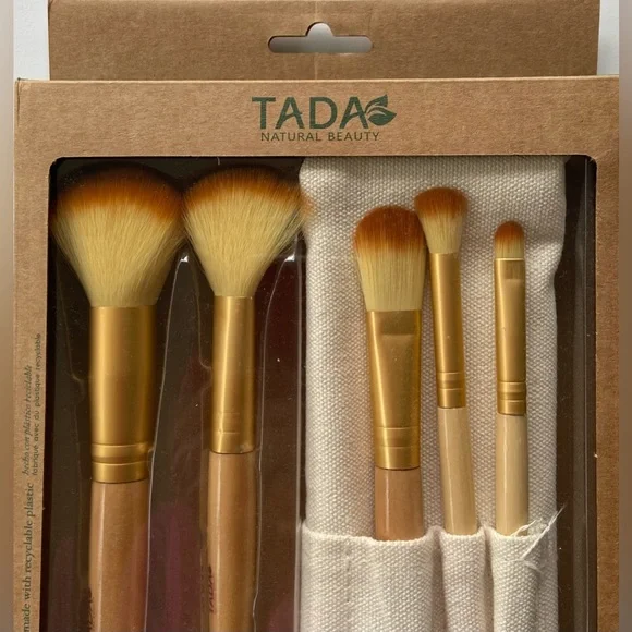 TADA Natural Beauty Makeup Brushes, Natural Wood Makeup Brush Set & Canvas Bag - Picture 5 of 6